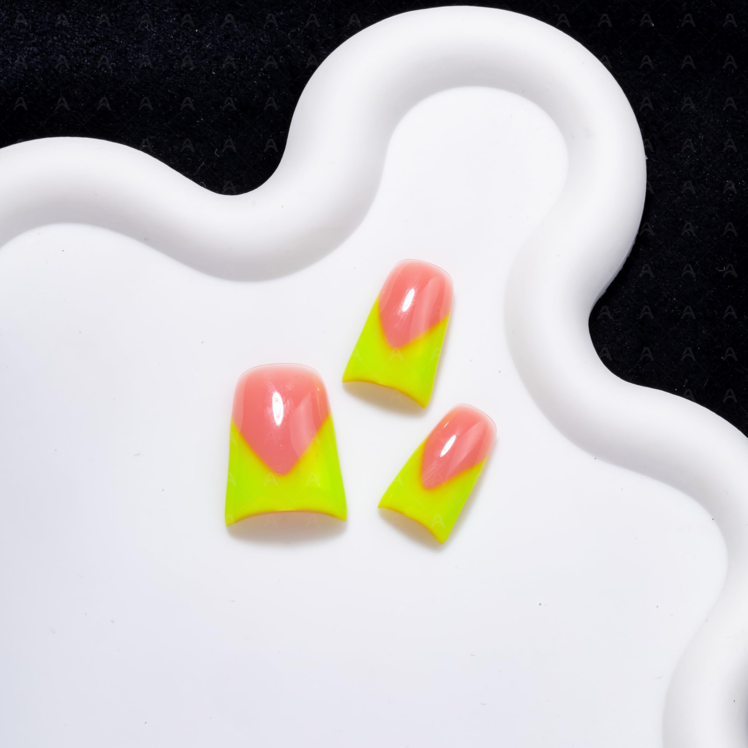 The Billionaire Doll™ Luxury Press-On Nails