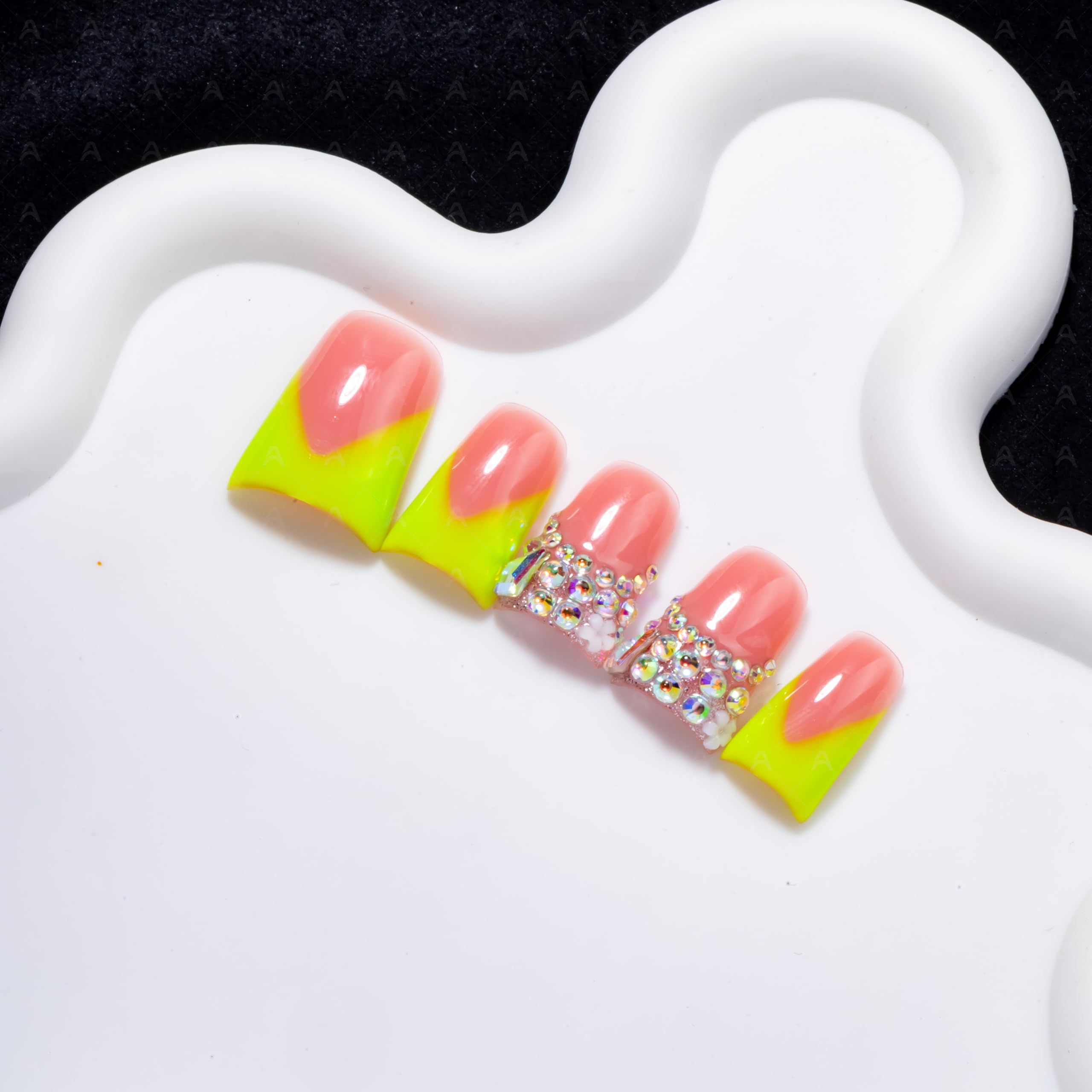 The Billionaire Doll™ Luxury Press-On Nails